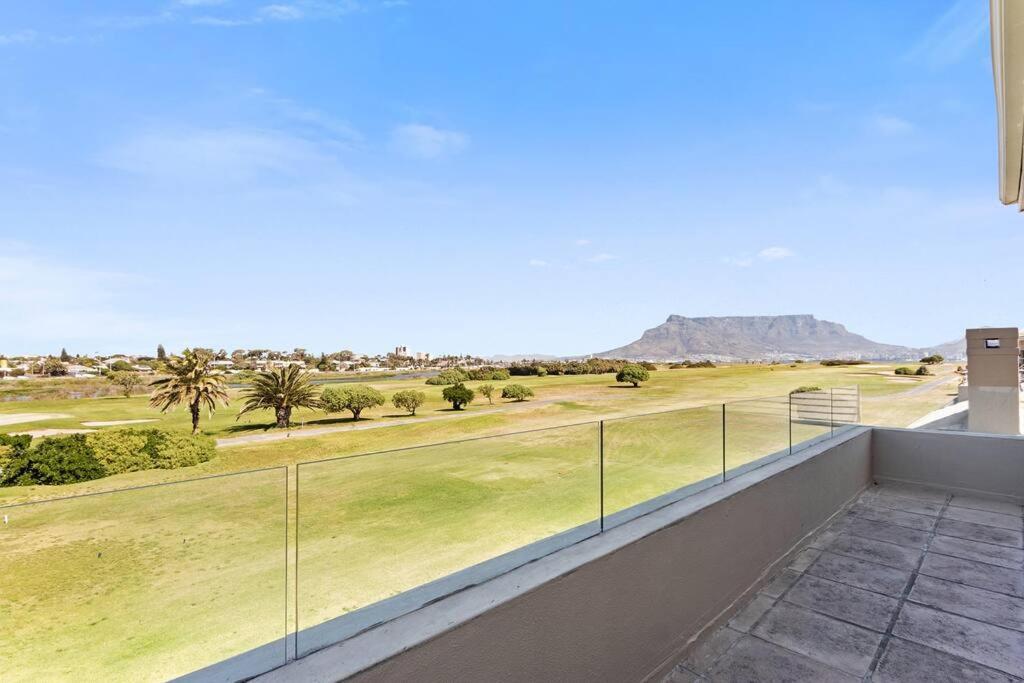 Golf Side
