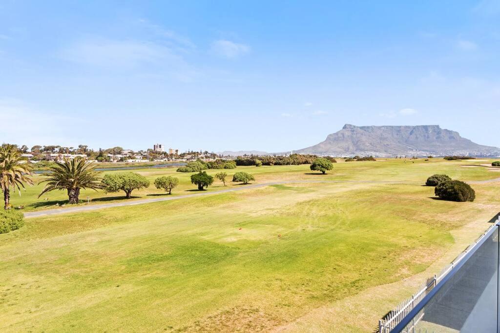Golf Side Villa Cape Town